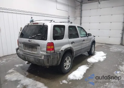 2002 Ford Escape Xlt from USA, damaged, VIN 1FMCU04162KA28764